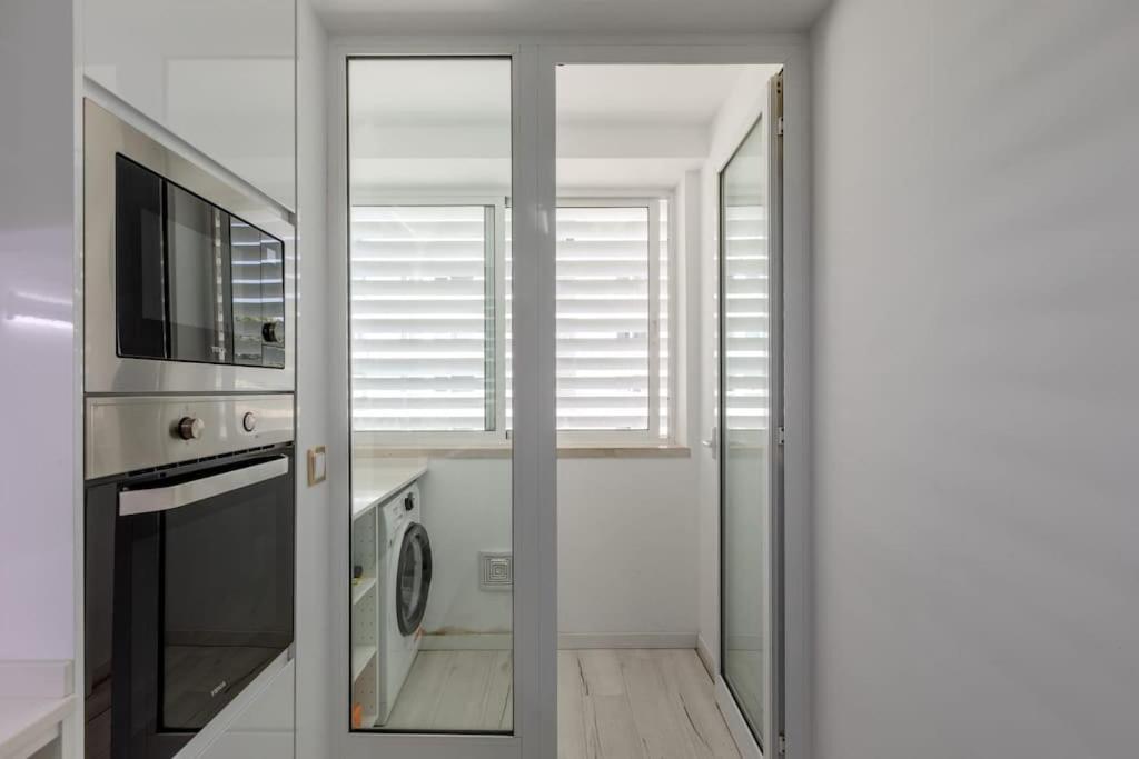 Spacious 3-Bedroom Condo In Lisabona Exterior foto